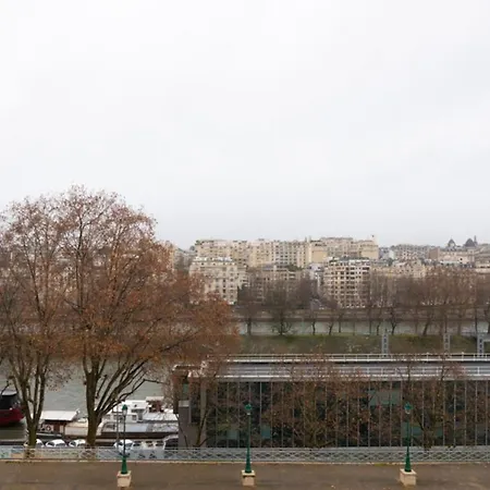 Duplex Design Close To Eiffel Tower View On Seine París